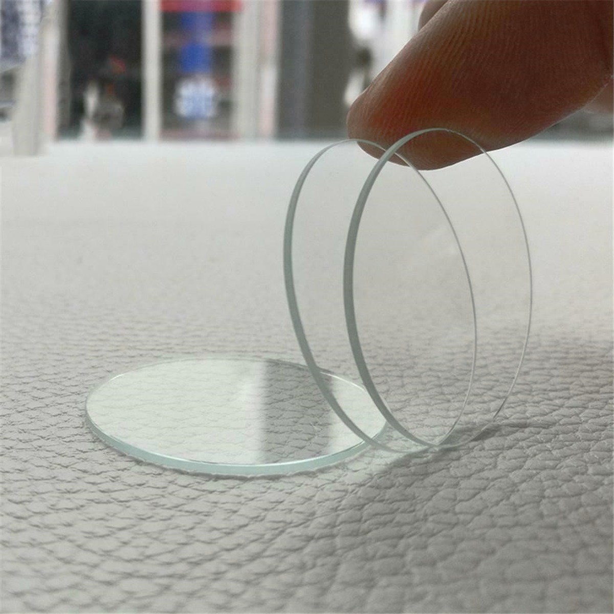Verre De Montre Minéral VERLUX 29.8 Mm - épaisseur 1.90 Mm - Plat Et Transparent